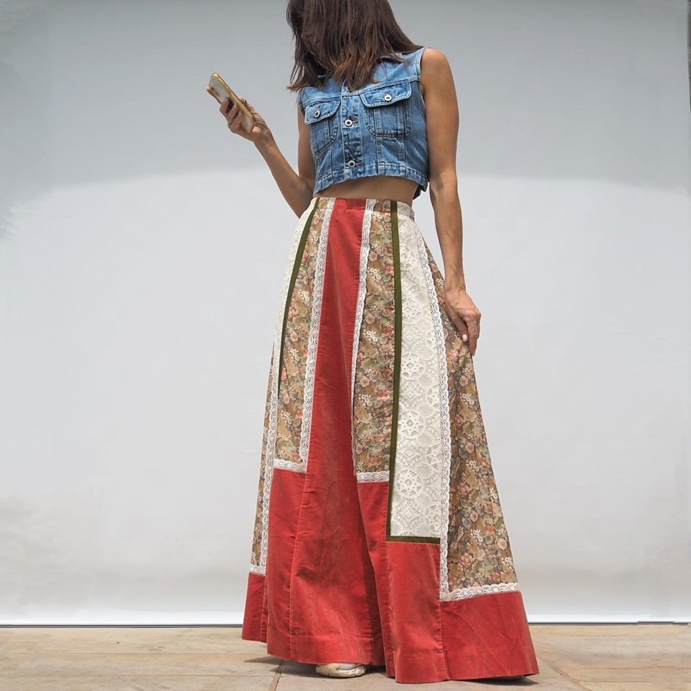 VINTAGE 1970'S COTTAGECORE MAXI SKIRT - Picture 1 of 4